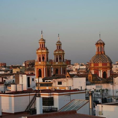 Atico Centrico Con Vistas Apartment Sevilla Bagian luar foto